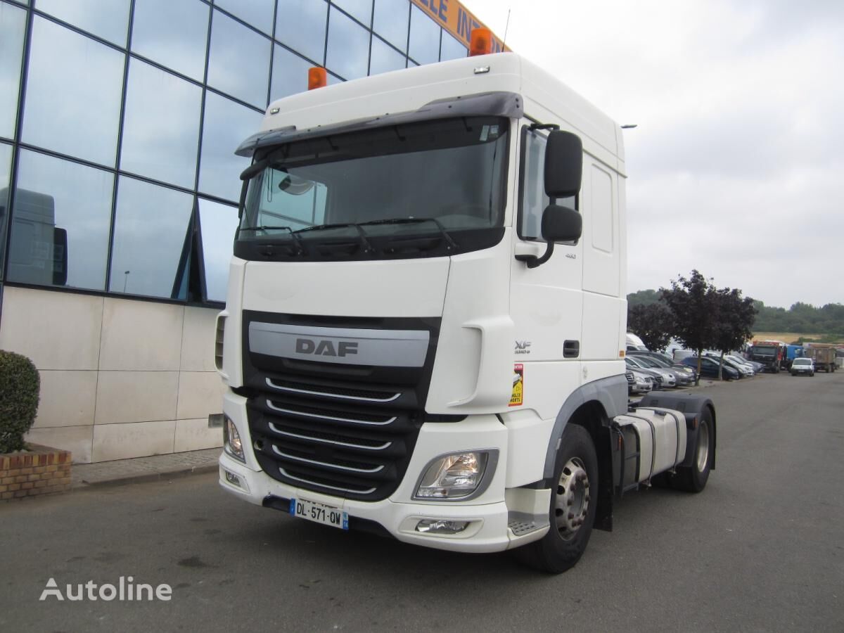 السيارات القاطرة DAF XF 460