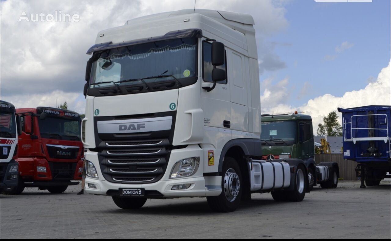 camião tractor DAF XF 460