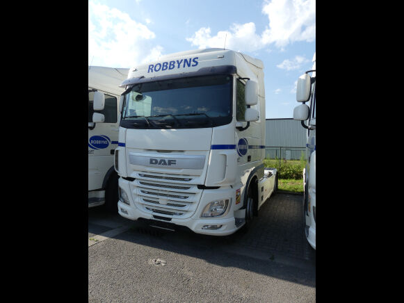 sadulveok DAF XF 460 FT