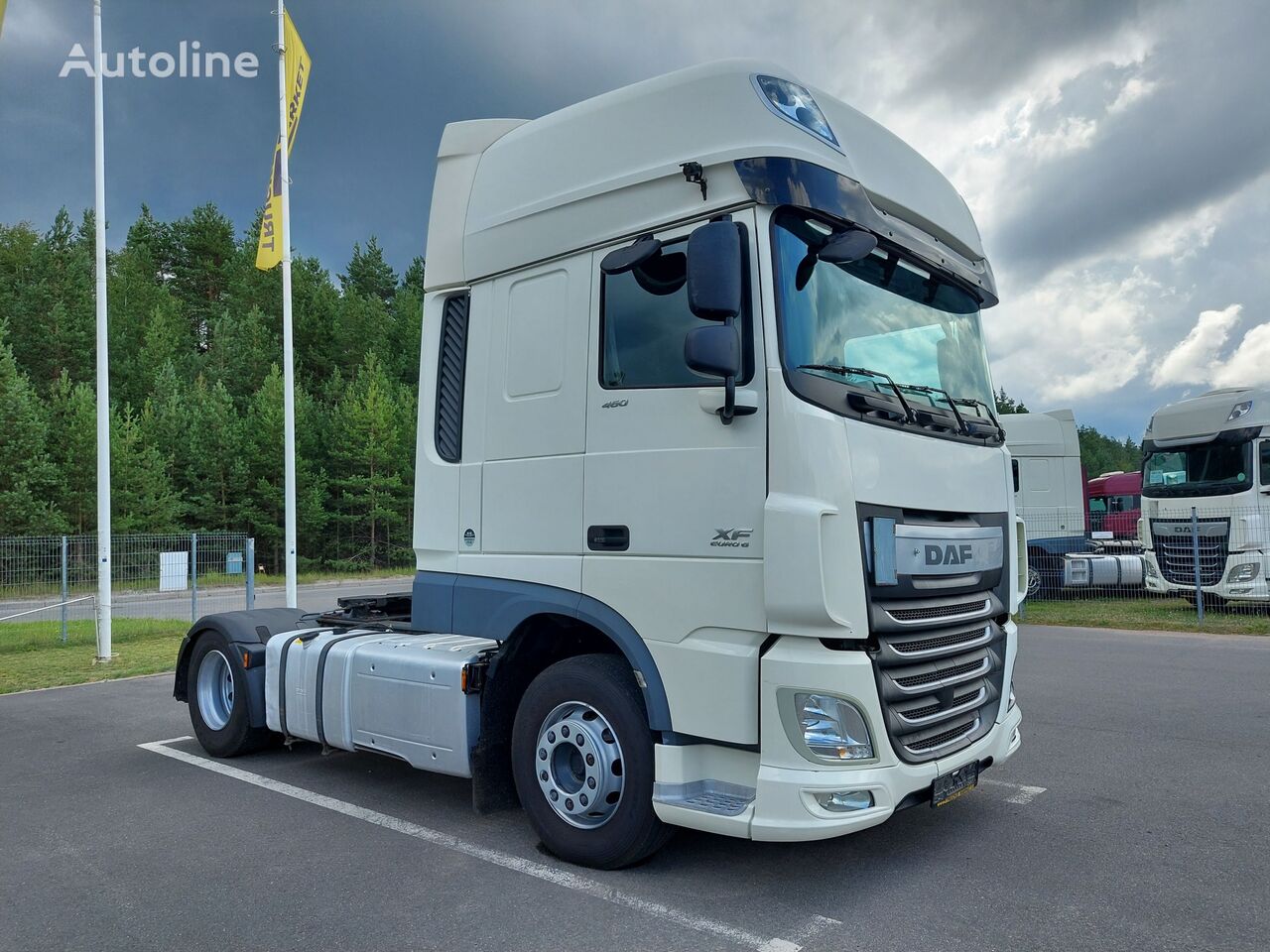 DAF XF 460 FT SSC truck tractor