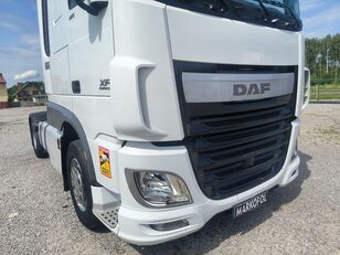 камион влекач DAF XF 460 / Sprowadzony