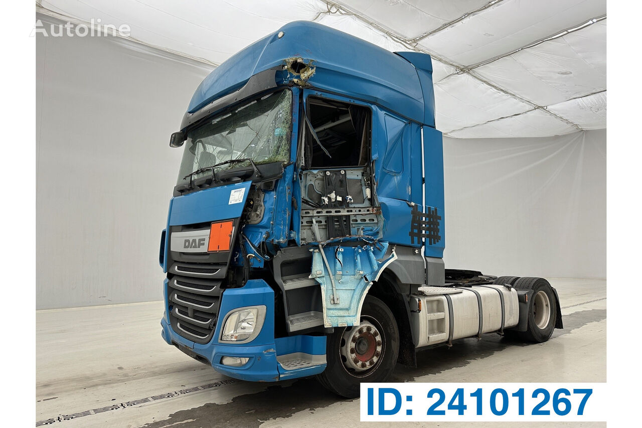 тягач DAF XF 460 Super Space Cab