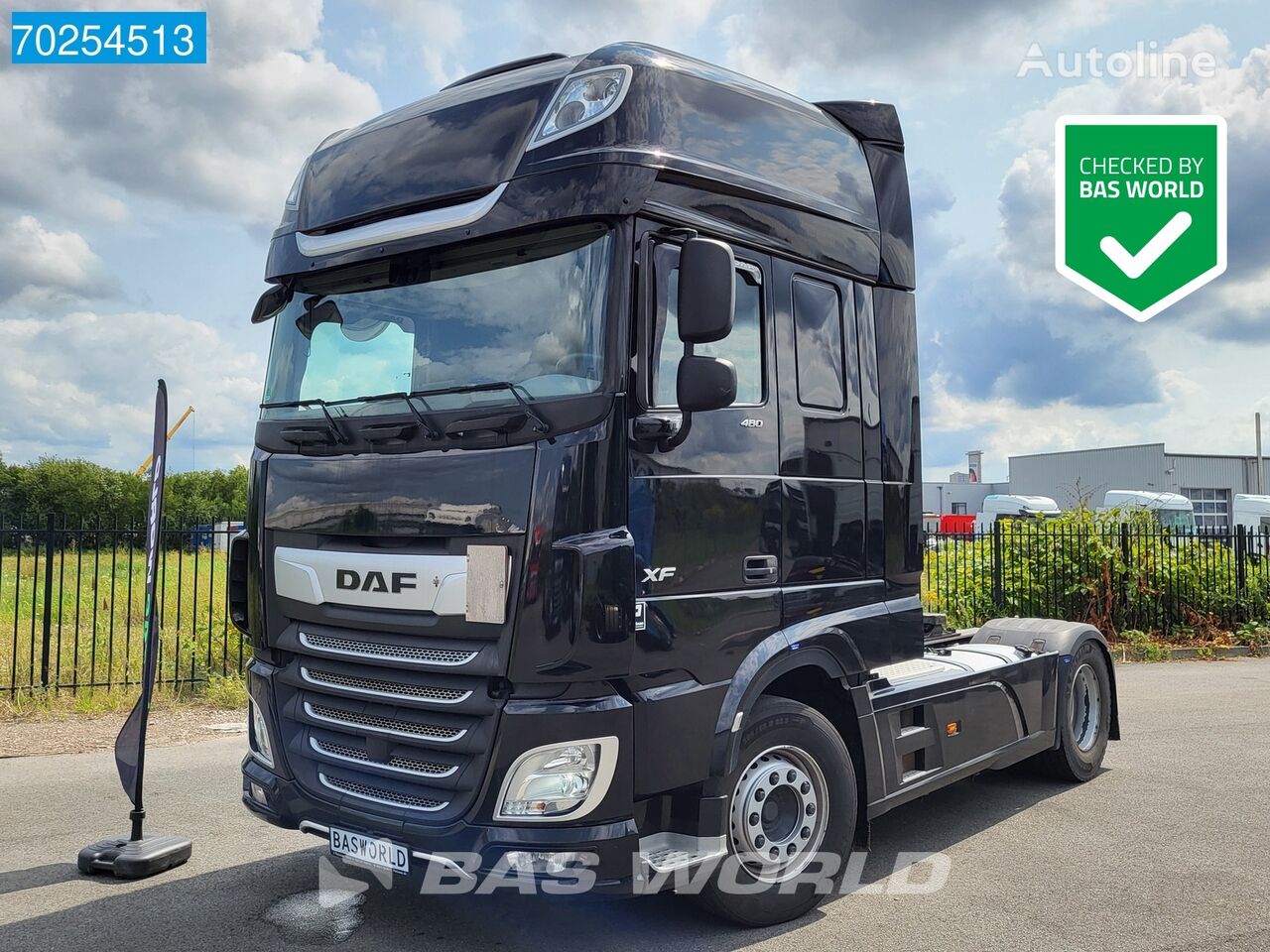 DAF XF 480 4X2 SSC Retarder 2x Tanks Standklima ACC LED truck tractor