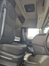 DAF XF 480 FT SPACE CAB ADR ZF INTARDER truck tractor for sale - Image 9 | Autoline MY DAF XF 480 FT SPACE CAB ADR ZF INTARDER truck tractor | Image 9 - Autoline