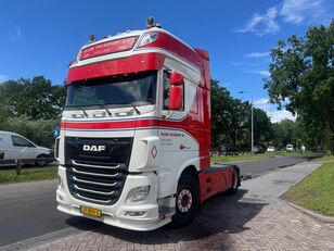 السيارات القاطرة DAF XF 480 Superspace Special interieur