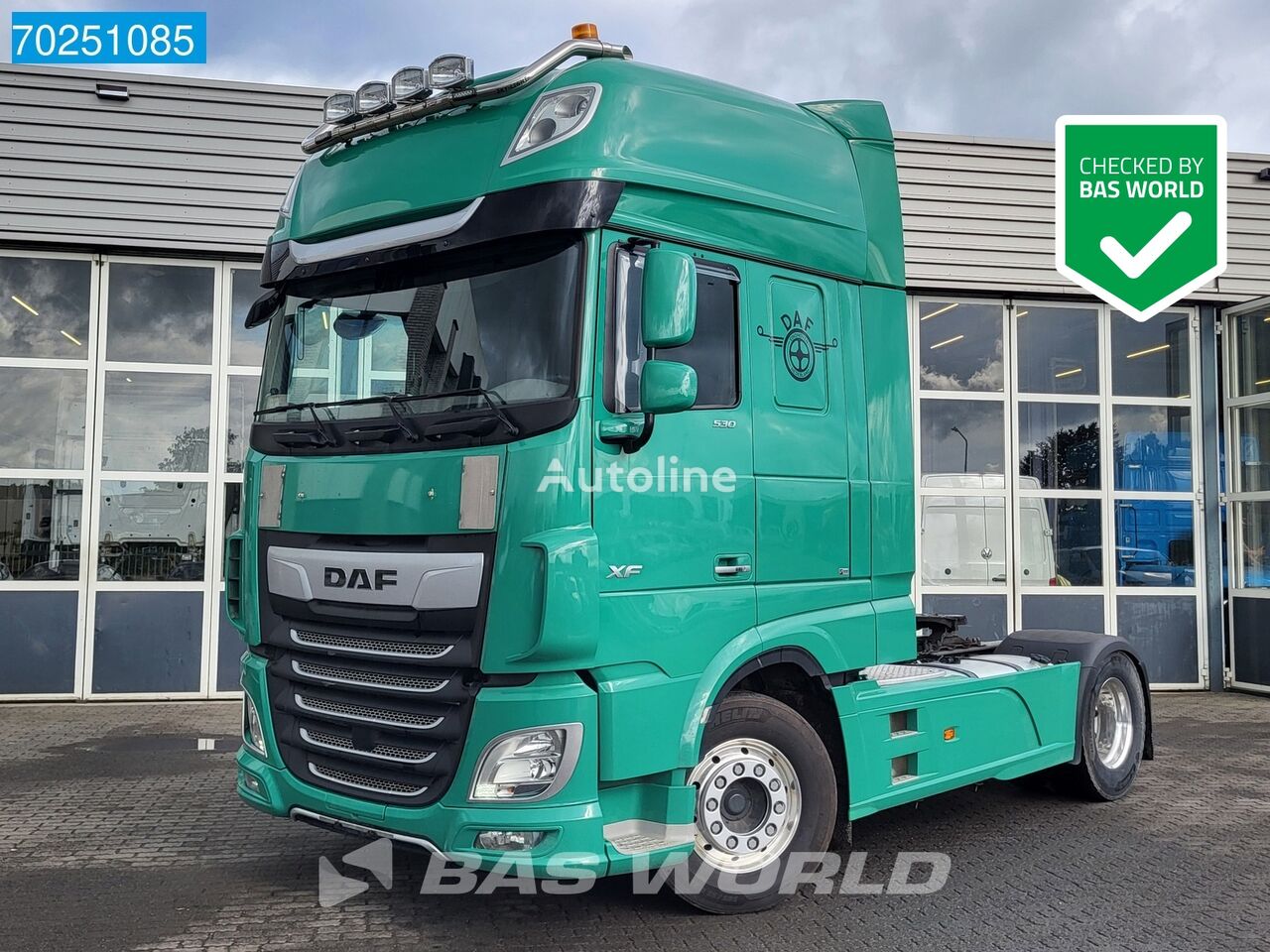 тягач DAF XF 530 4X2 Retarder SSC ACC Standklima LED Hydraulik