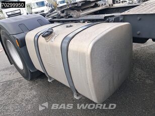 Cap tractor DAF XF 530 4X2 SSC Retarder 2xTanks ACC Standklima Euro 6 de vânzare - Imagine 16 | Autoline MD Cap tractor DAF XF 530 4X2 SSC Retarder 2xTanks ACC Standklima Euro 6 | Imagine 16 - Autoline