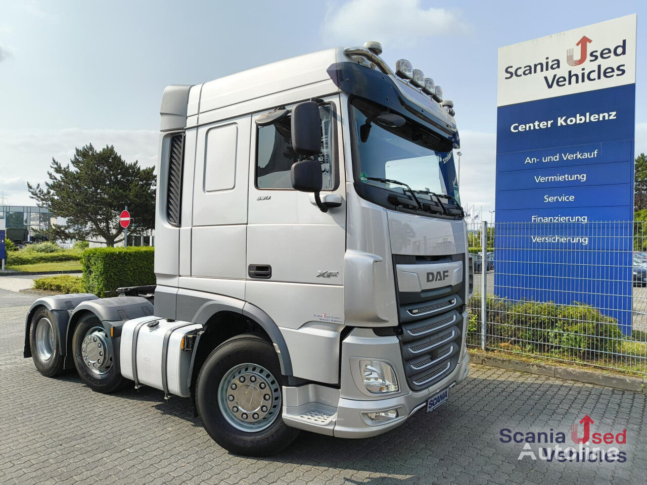 تریلی DAF XF 530 - 6X2/4 - SpaceCab