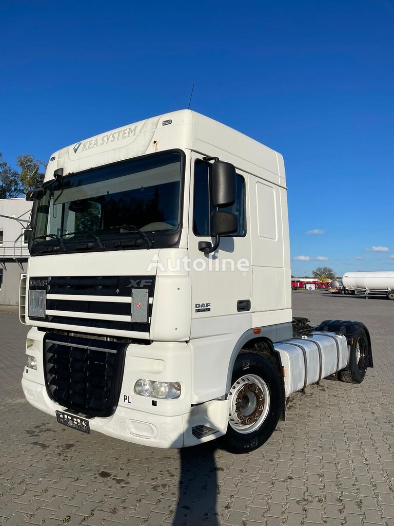 السيارات القاطرة DAF XF105