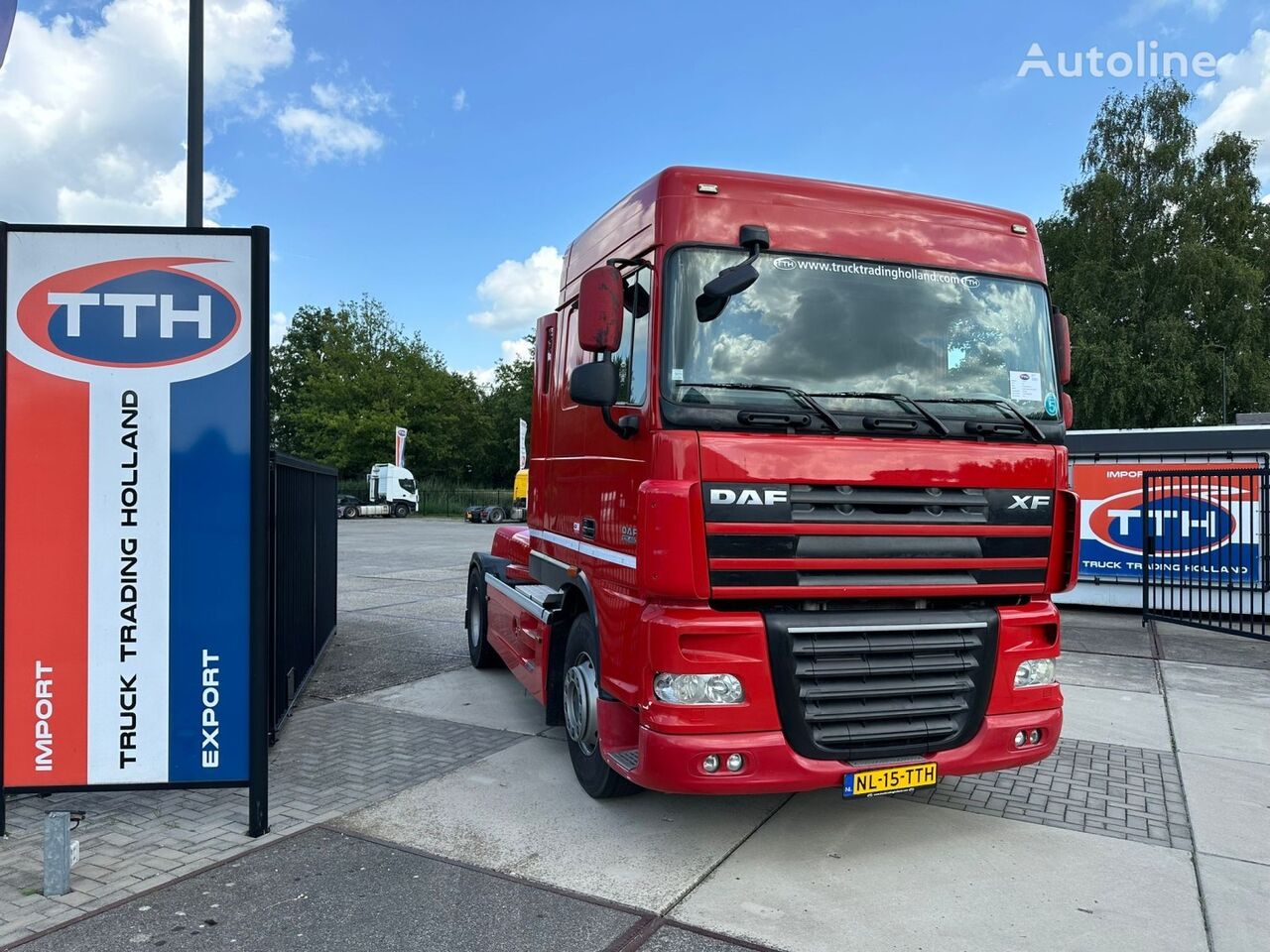 DAF XF105.460 SpaceCab Retarder Spoilers Fenders Sideskirts truck tractor