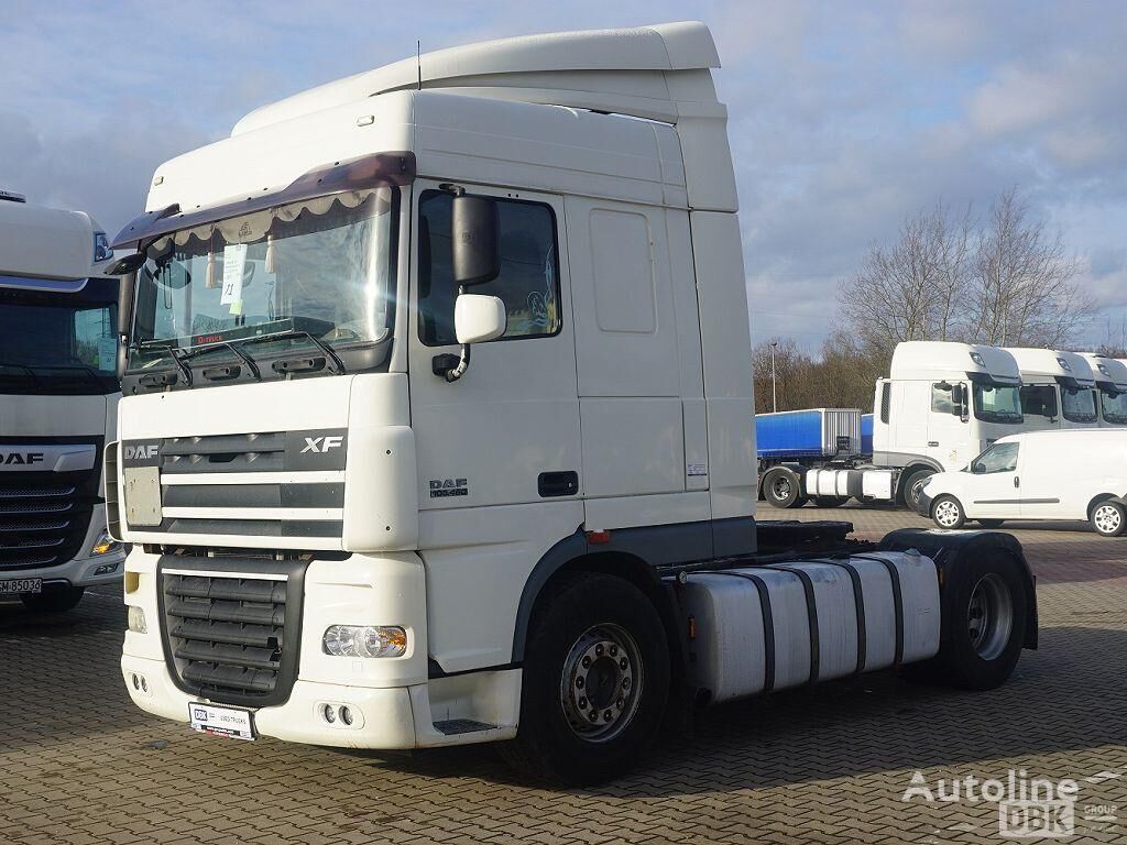 ciągnik siodłowy DAF XF105 FT