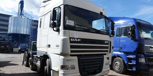 тягач DAF XF105 dalimis