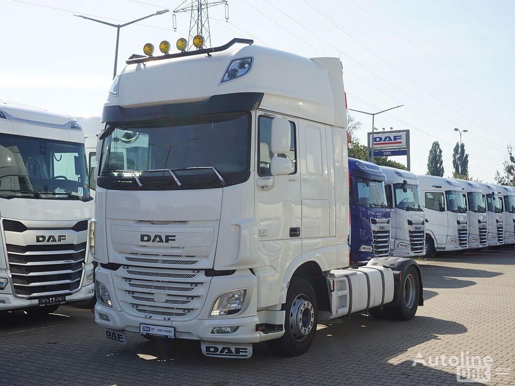 السيارات القاطرة DAF XF460 FT