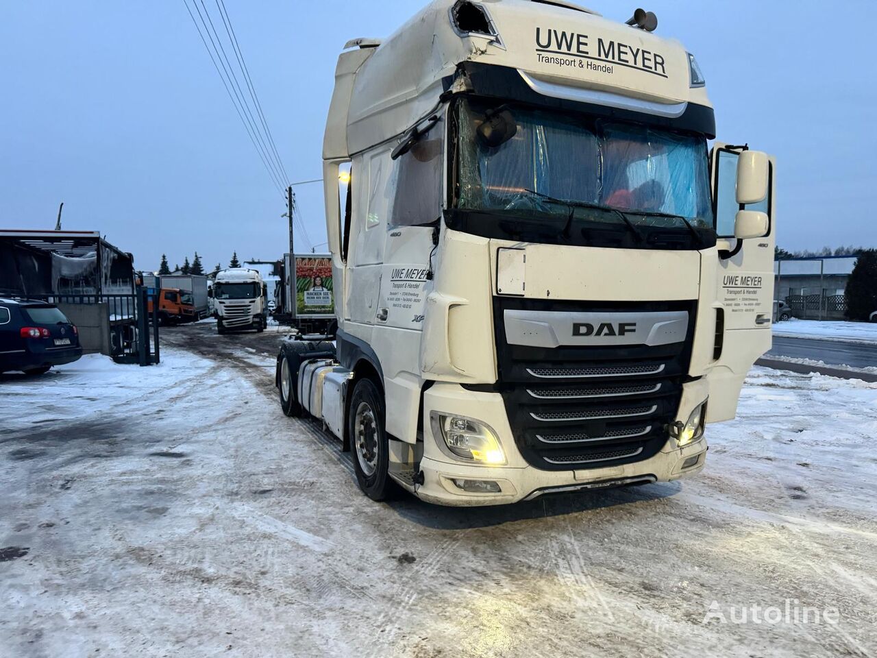 sérült DAF XF480 nyergesvontató