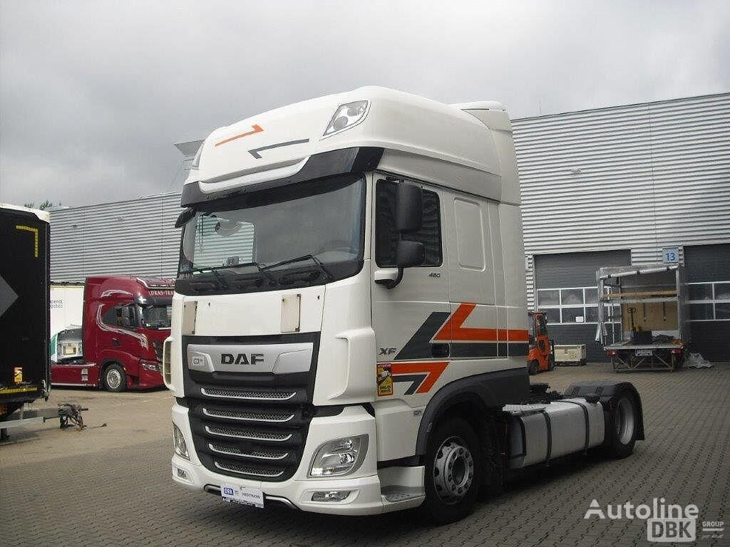 السيارات القاطرة DAF XF480 FT