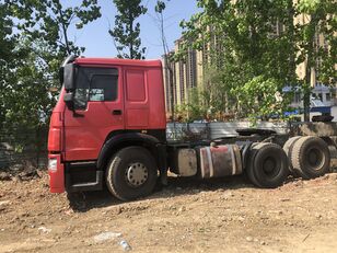 tracteur routier Howo 375