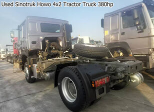 Howo Used Sinotruk Howo 4x2 Tractor Truck 380hp トラクタートラック