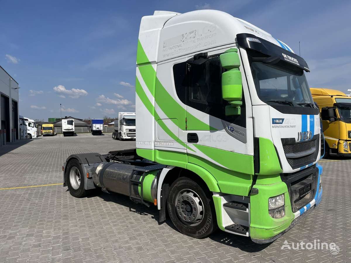 IVECO 400NP truck tractor