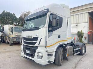 cap tractor IVECO AS440E48XP