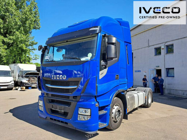 السيارات القاطرة IVECO AS440S48T/P