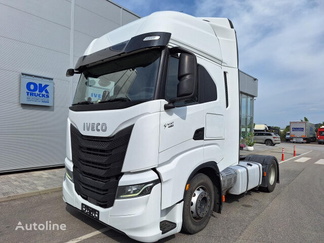 IVECO AS440S48T/P dragbil