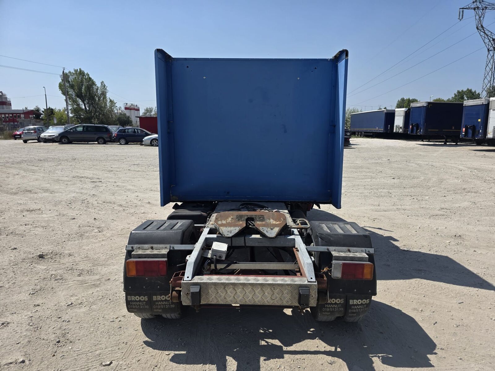 IVECO Daily 35 E 12 Mini BE Trekker - 3.5T.