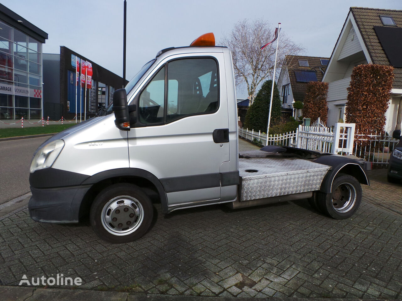 vilkikas IVECO Daily 35C17 300 BE-Trekker