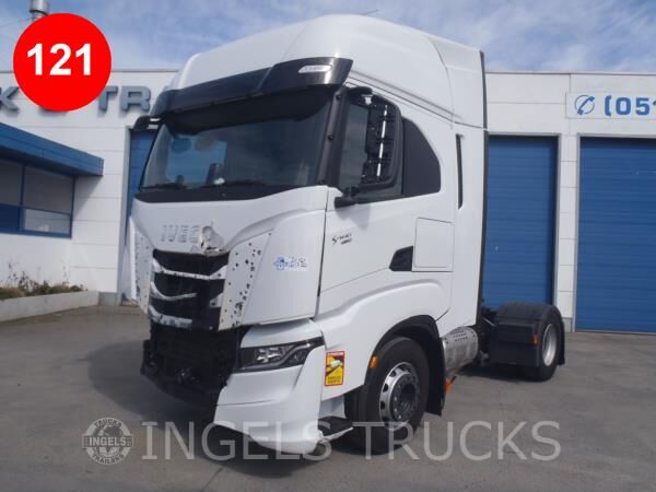 тягач IVECO S WAY 460 ACTIVE SPACE