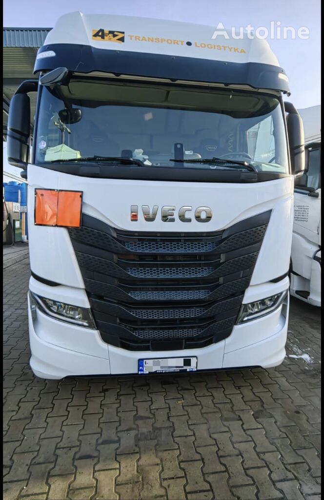 IVECO S-WAY AS440ST/FP LT LNG Sattelzugmaschine