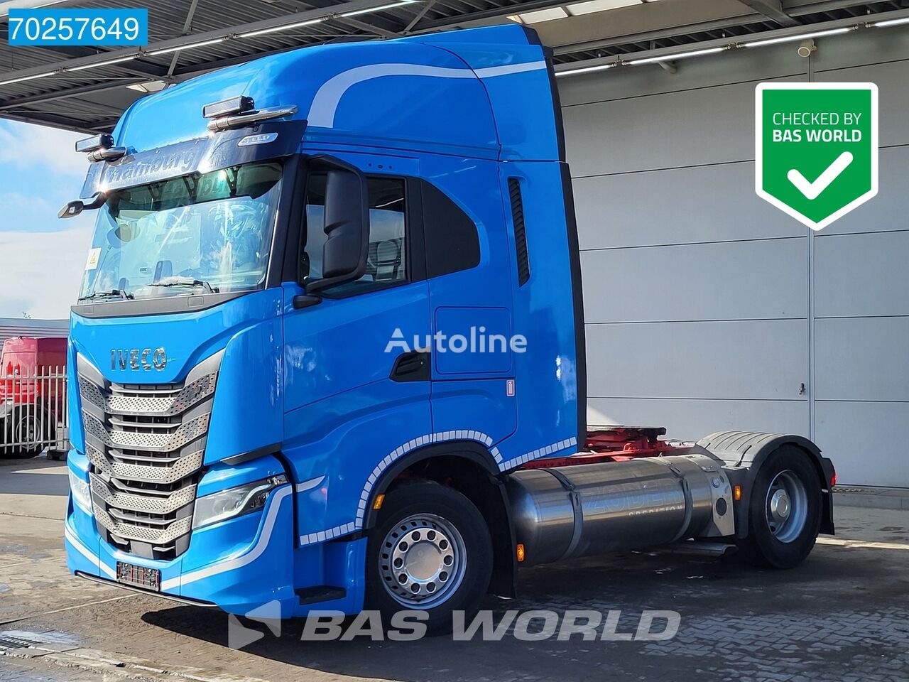 IVECO S-Way 460 4X2 LNG 2xtanks Retarder ACC Standklima LED trækker