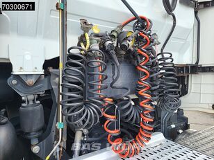 IVECO S-Way NP 460 4X2 LNG! NL-Truck Retarder 2xTanks ACC LED Euro 6 truck tractor for sale - Image 12 | Autoline HK IVECO S-Way NP 460 4X2 LNG! NL-Truck Retarder 2xTanks ACC LED Euro 6 truck tractor | Image 12 - Autoline