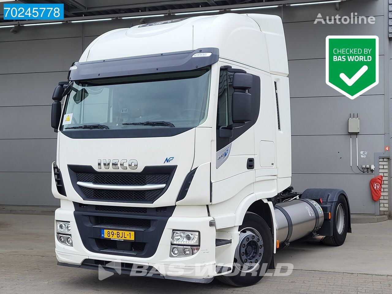 트랙터 트럭 IVECO Stralis 400 4X2 New APK! LNG Retarder 2x Tanks ACC