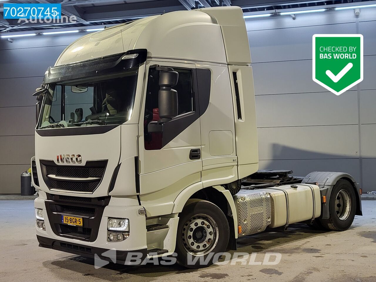 IVECO Stralis 420 814 4X2 NL-Truck 2x Tanks Navi truck tractor