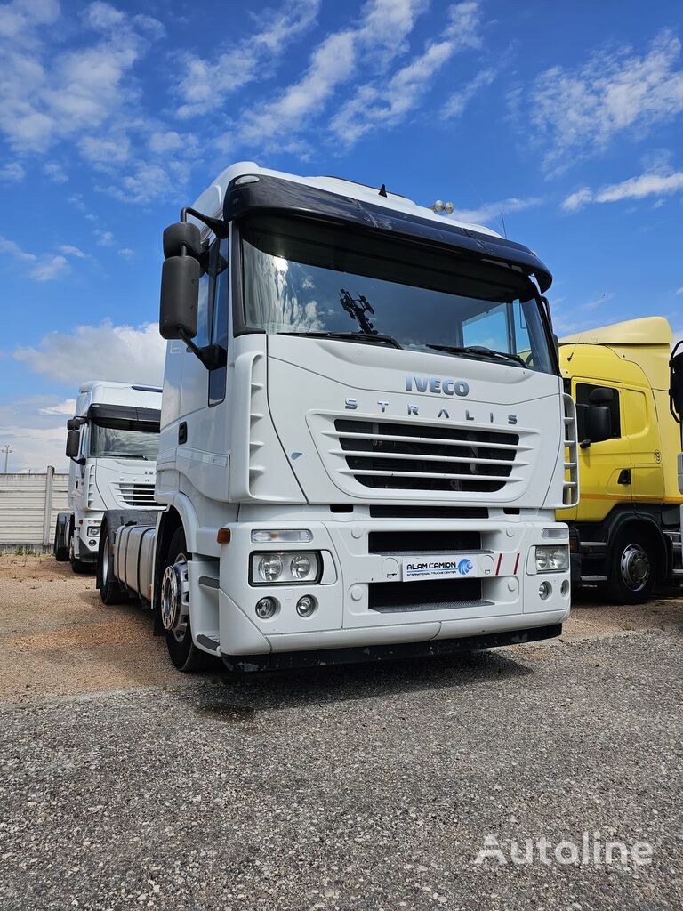 IVECO Stralis 430  truck tractor