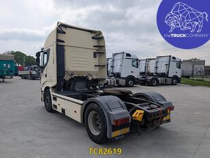 trattore stradale IVECO Stralis 440 S42