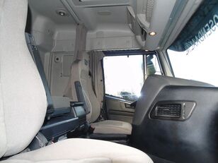 Camião tractor IVECO Stralis 480 4X2 +RETARDER+ HYDRAULIC + EURO 6 a venda - Imagem 12 | Autoline AO Camião tractor IVECO Stralis 480 4X2 +RETARDER+ HYDRAULIC + EURO 6 | Imagem 12 - Autoline