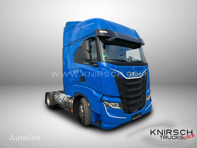 IVECO Stralis AS440 LNG truck tractor