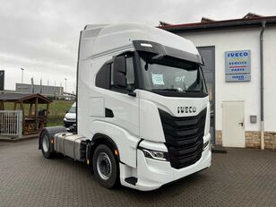 тягач IVECO Stralis S-Way 490 T/P Intarder 2x Tank Navi