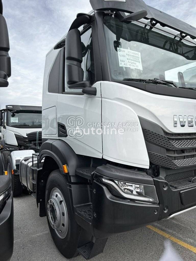 new IVECO T-WAY Tractor 6×4 AT720T47TH GCW 120 Ton HP 470 MY24 truck tractor