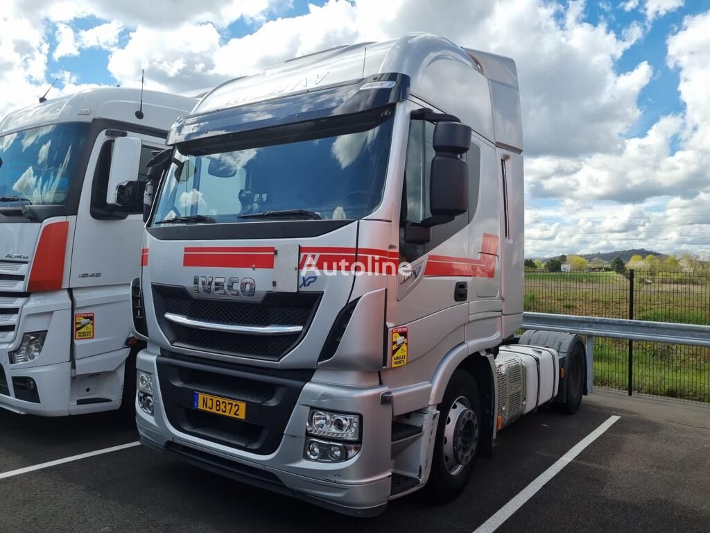 camião tractor IVECO XP 480