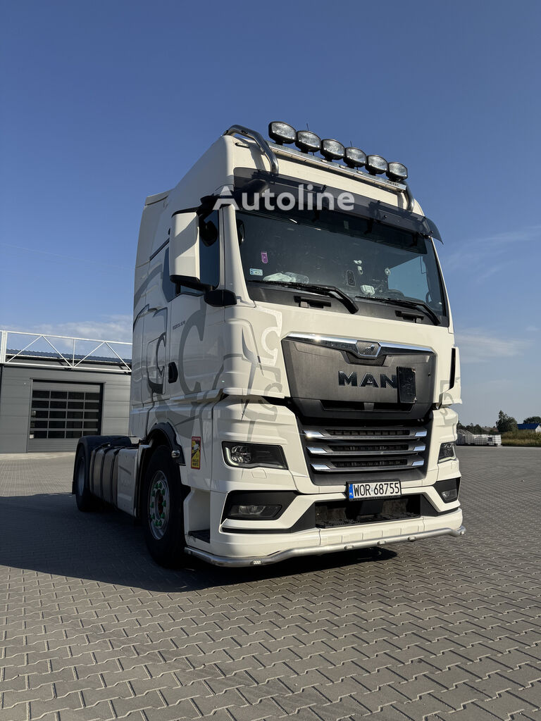 Cap tractor MAN 18.470 Super Wyposażenie de vânzare | Autoline MD Cap tractor MAN 18.470 Super Wyposażenie - Autoline