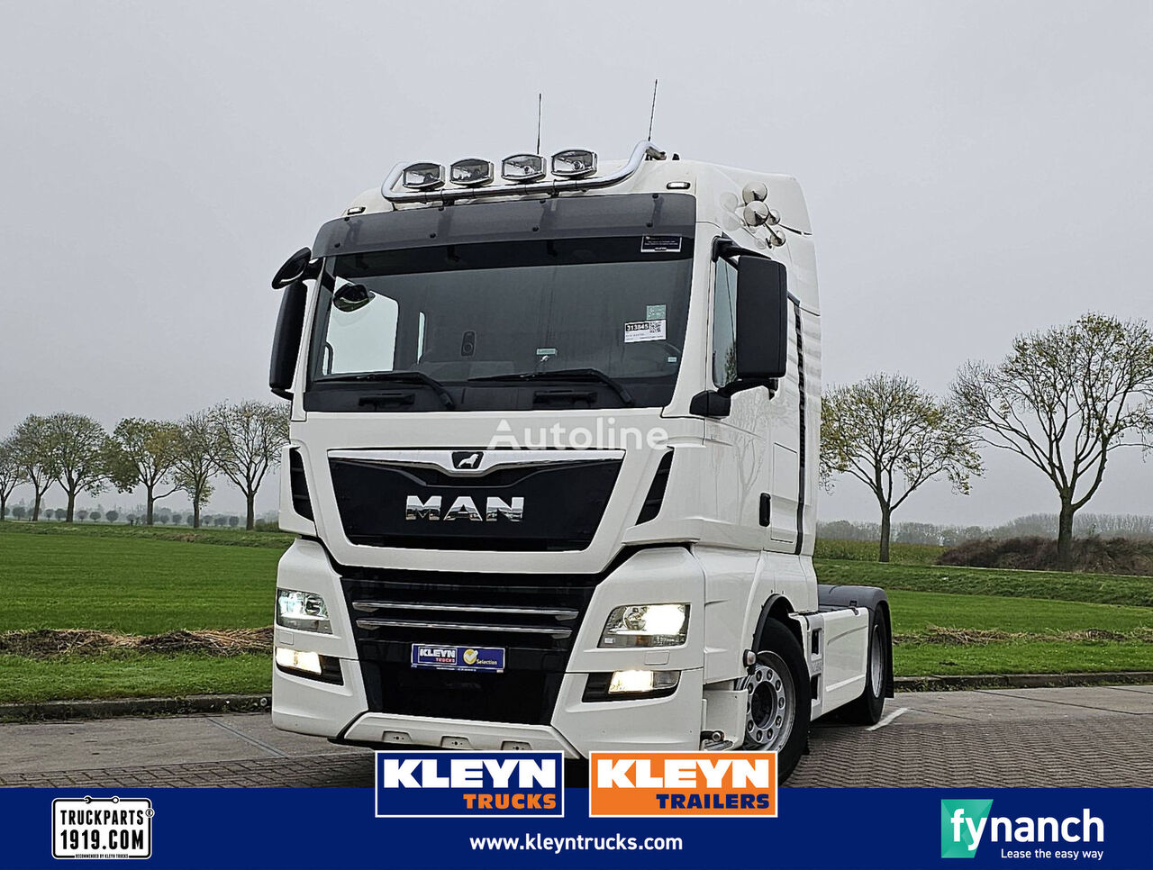 đầu kéo MAN 18.510 TGX XLX LEATHER XENON