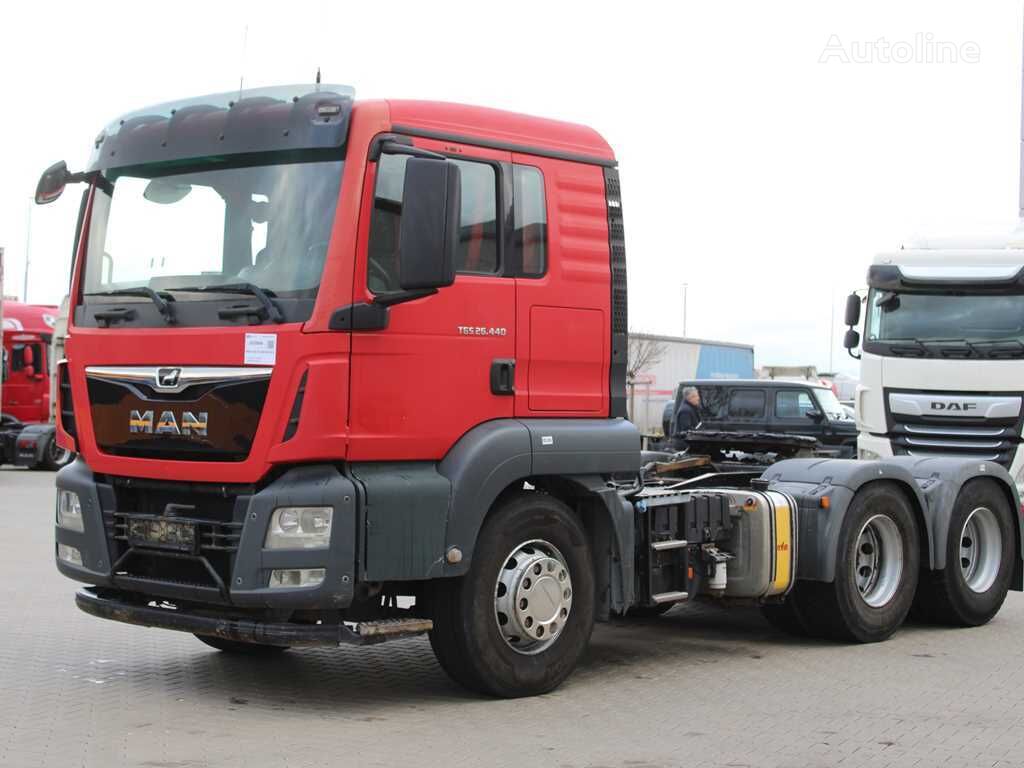 MAN TGS 26.440 6X4 BLS, HYDRAULIC, RETARDER tractora