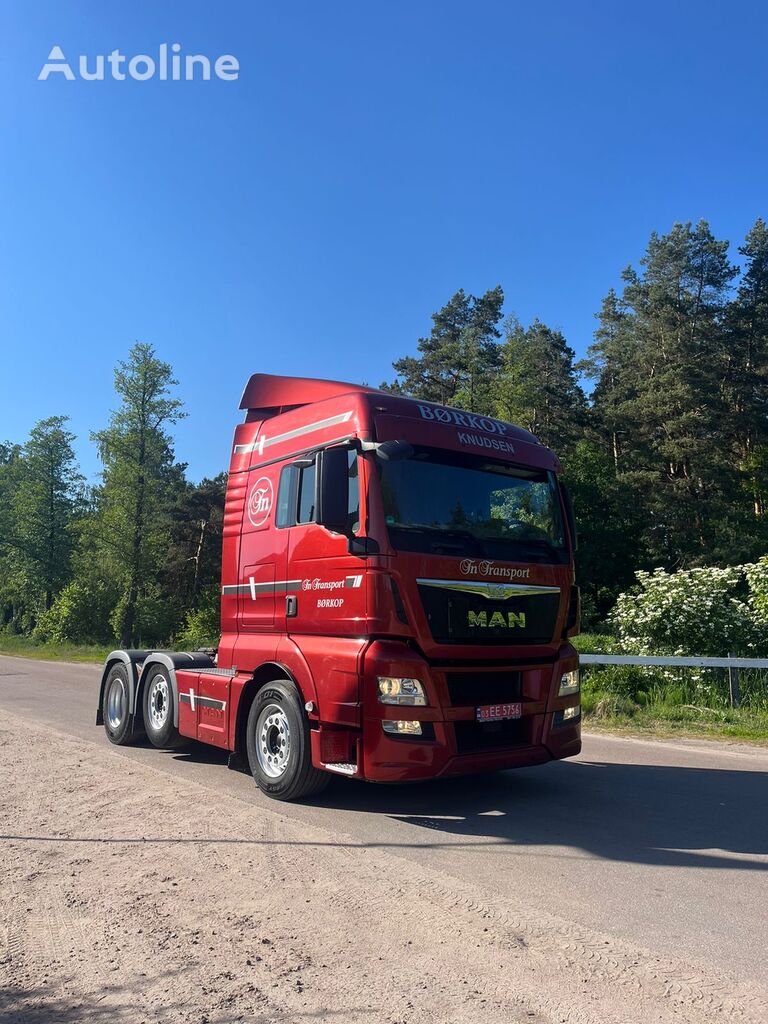 camião tractor MAN TGX