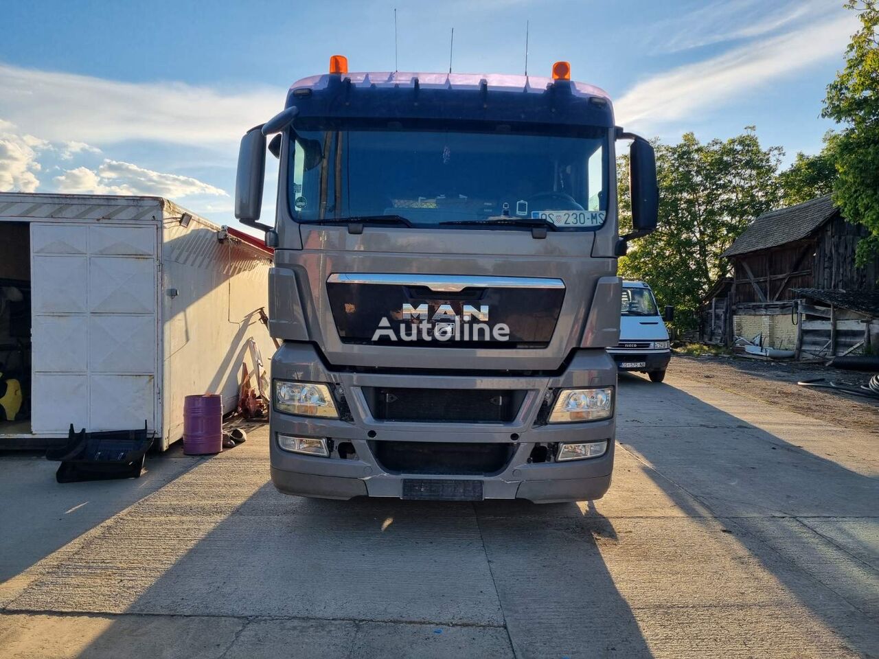 MAN TGX 18.440 truck tractor