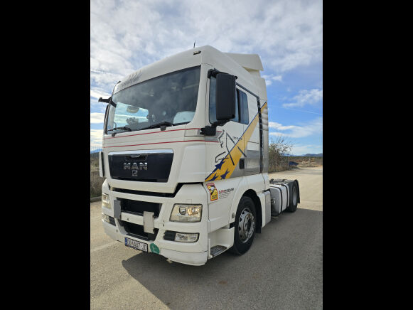 MAN TGX 18.440 truck tractor