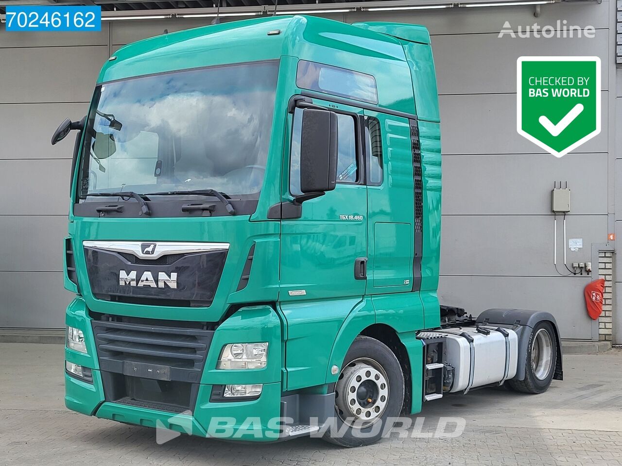 тягач MAN TGX 18.460 4X2 Retarder XXL 2x Tanks Mega