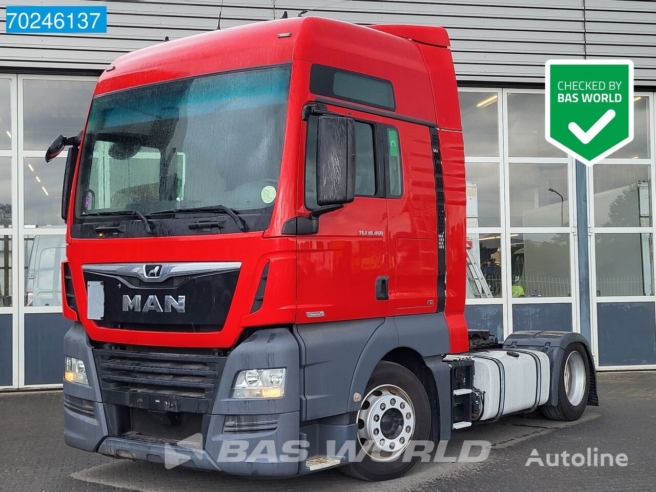 MAN TGX 18.460 4X2 Retarder XXL 2x Tanks Mega ACC truck tractor