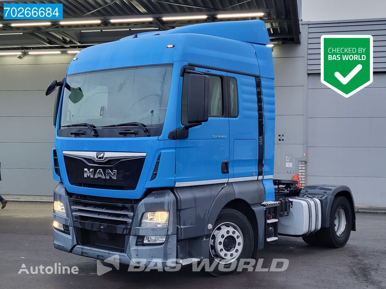 MAN TGX 18.460 4X2 XLX 2x Tanks ACC Navi truck tractor