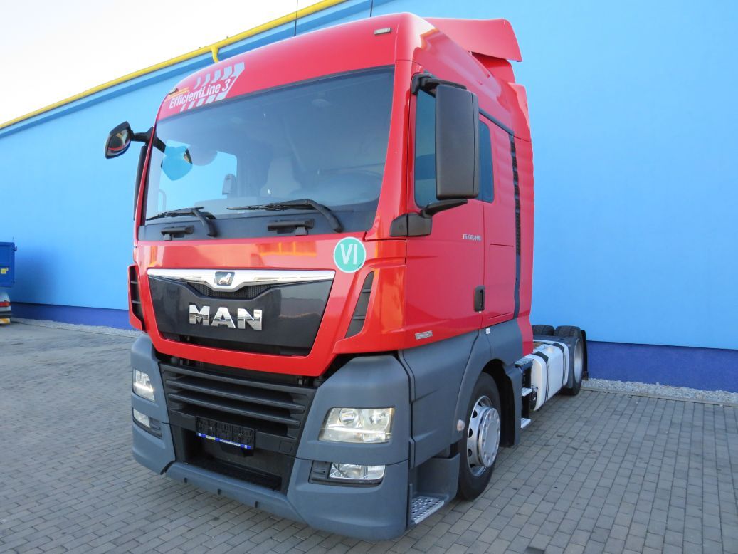 sadulveok MAN TGX 18.460, EURO 6, MEGA, Automat, Tank 960 L, 364101 Km, Navi